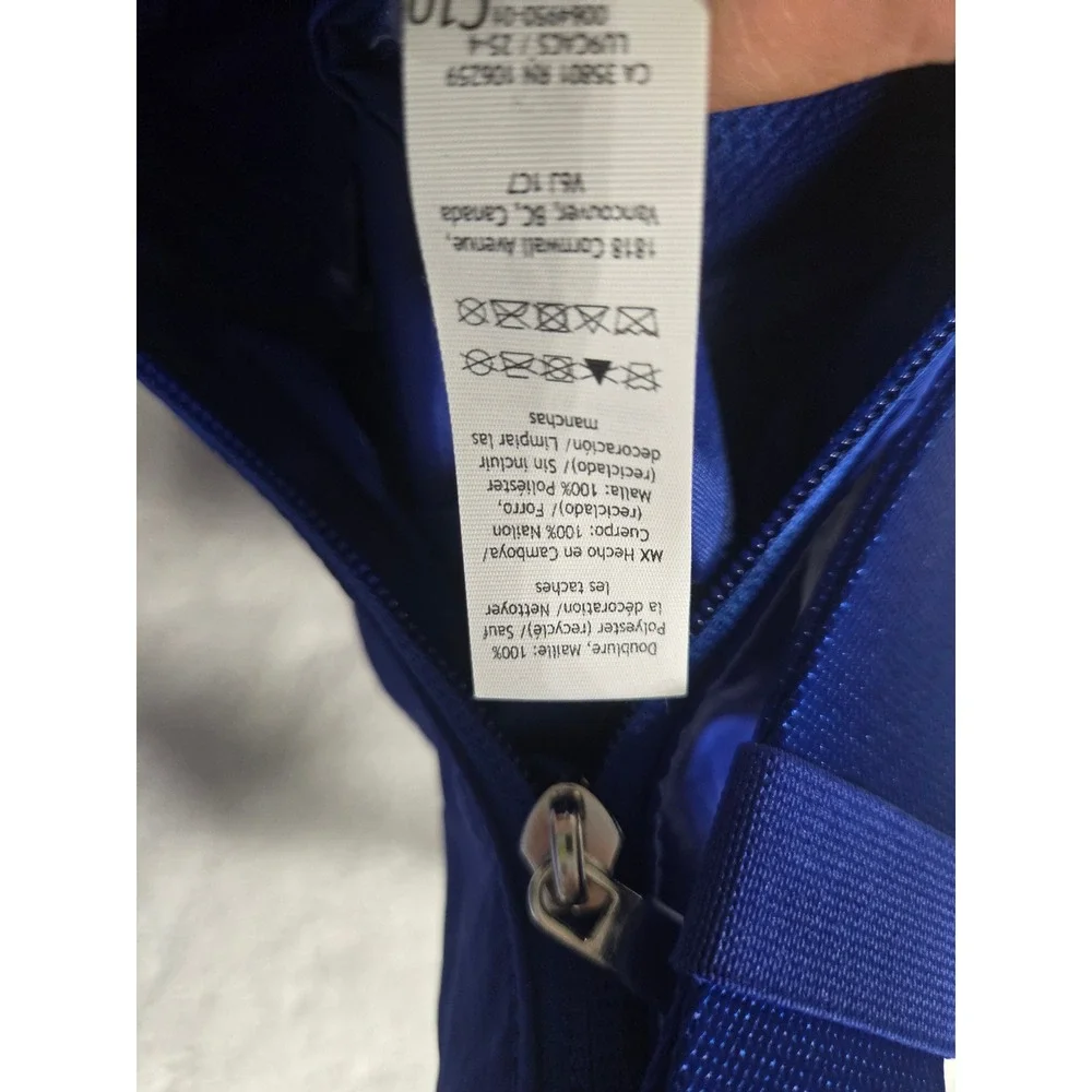 Lululemon Slouchy Sling Bag Psychic Blue RVSD Nylon Crossbody LU9CACS NWT - Picture 7 of 11